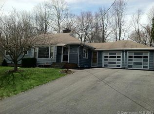 50 Woolsley Ave, Trumbull, CT 06611