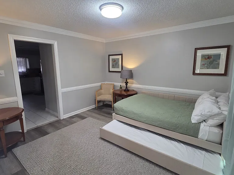 8360 Brooklawn Dr — Photo 15