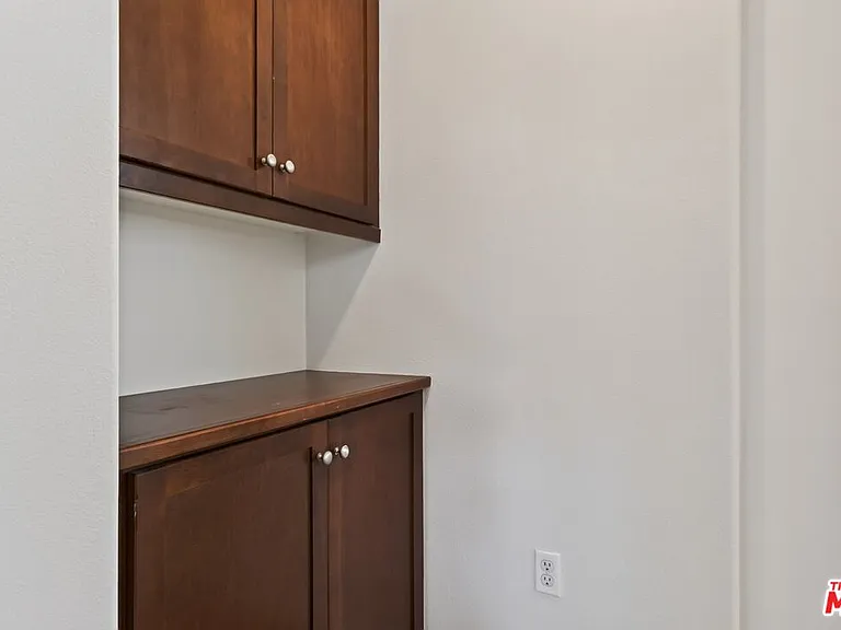 360 Avenue 26 #107 — Photo 18