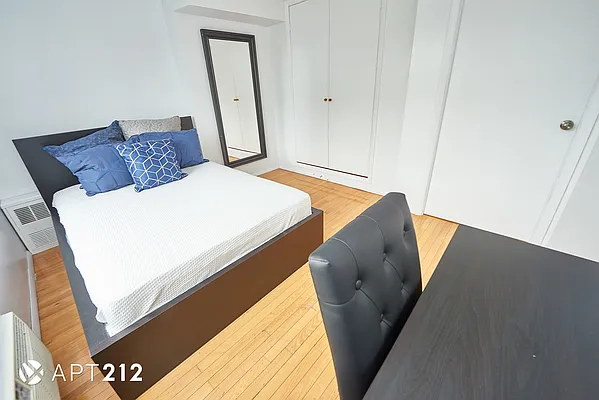 Rented by APT212 INC | media 23