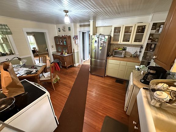 3rd image of 109 Judd Falls Rd