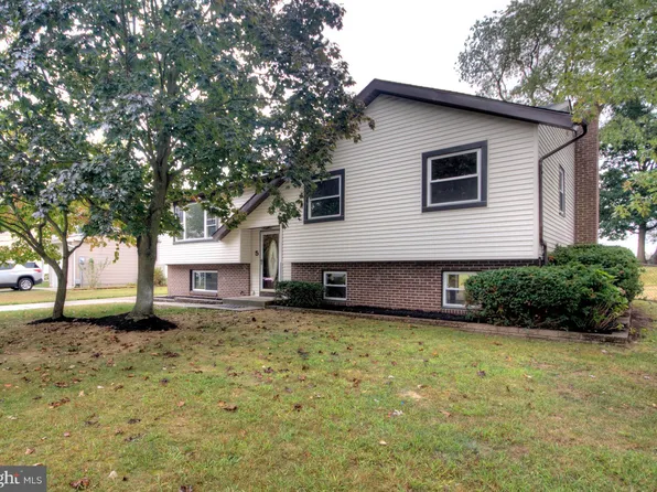 5 Willow Cedar Way, Blackwood, NJ 08012