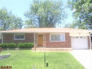 2nd image of 323 Porchester Dr