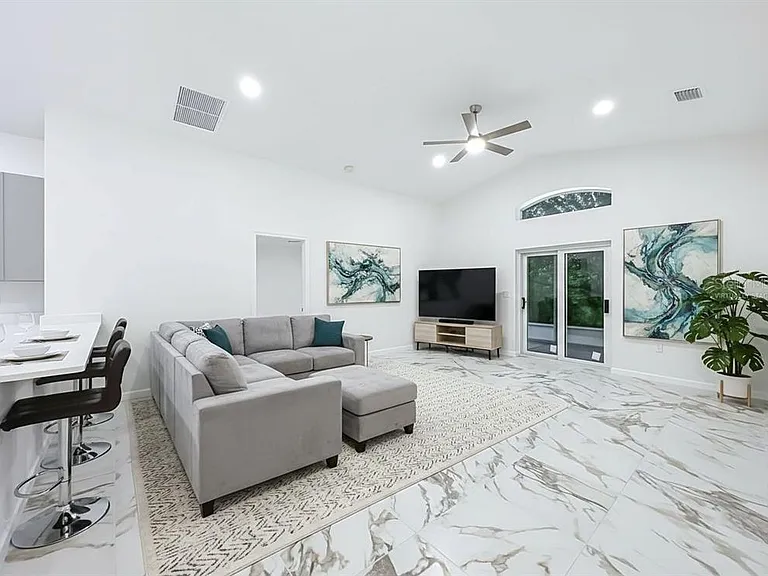 11148 Pinewood Cove Ln — Photo 19