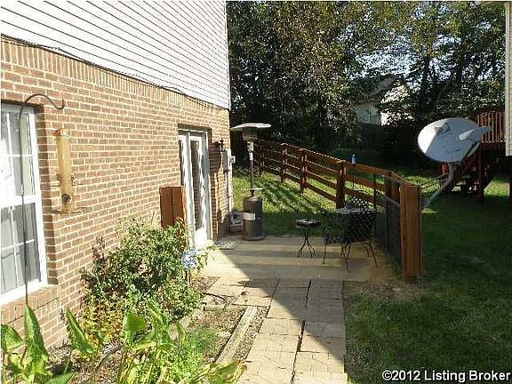 4th image of 591 Hawthorne Ave
