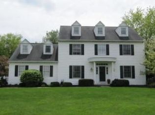 118 Langford Cir, Lancaster, PA 17601