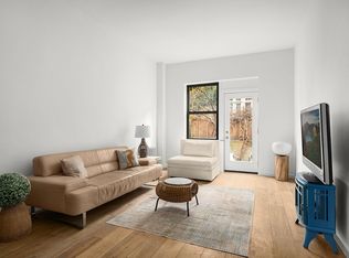 240 E 32nd St APT 1A, New York, NY