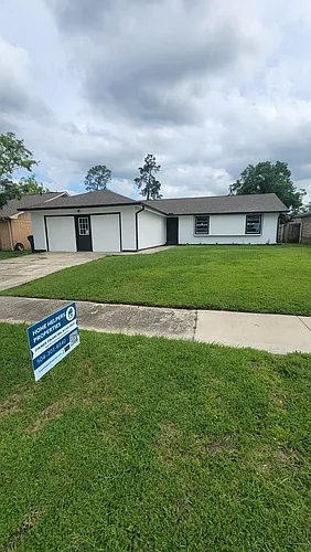 103 Heritage Cir Photo 1