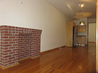 Rented by Rennit Inc.