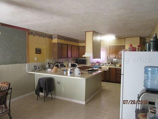 2nd image of 425 N Christy St