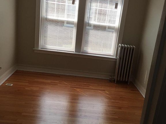 3rd image of 3906 N Central Ave #1E