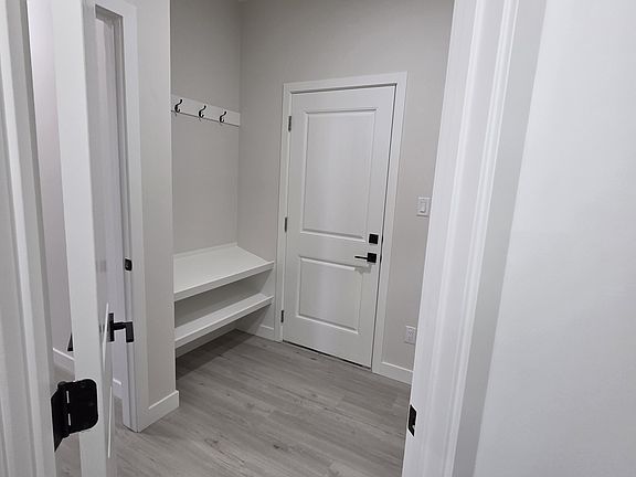 3rd image of 79 Patriot Way
