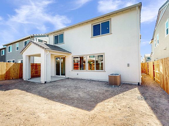 Illumination Homesite 35 Plan 2B
