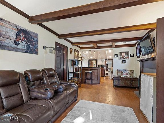 5th image of 1641 Madison Ave