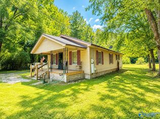 1915 Eastside Dr, Gadsden, AL 35904