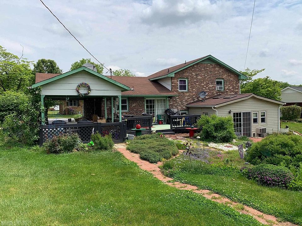 2nd image of 6881 Riverbend Dr