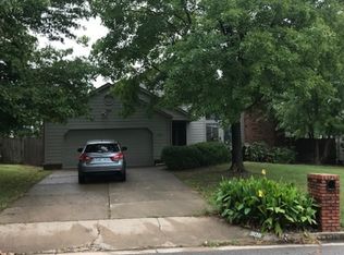 9011 S 73rd Ave E, Tulsa, OK 74133
