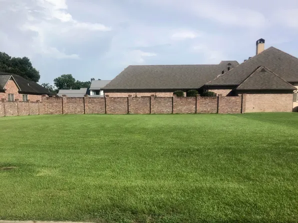 102 Peridot Cir, Lafayette, LA 70503