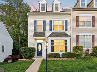 3942 Hartlake St, Woodbridge, VA 22192