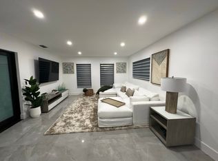 2401 SW 138th Pl, Miami, FL 33175