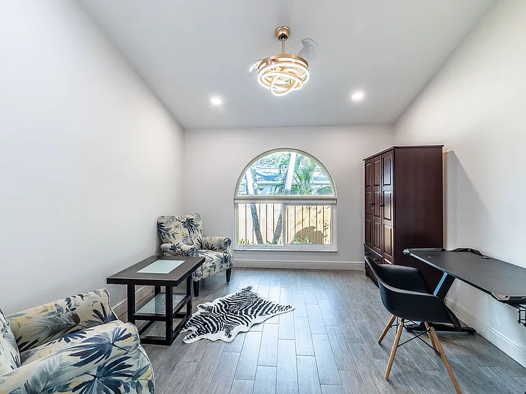 9330 Seagrape Dr — Photo 28