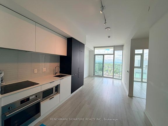 2nd image of 33 Helendale Ave #2613