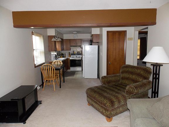 2nd image of 3939 Superior St SW