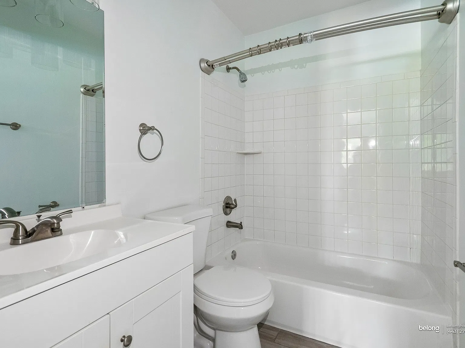 4 bed, 2.5 bath, 1464 sqft, $2,300 — Photo 2