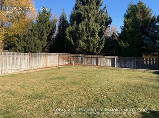 105 N 77th Ave, Yakima, WA 98908