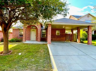 612 Paul Revere Dr, Laredo, TX 78046