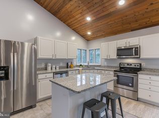 2767 Cove Lake St, Lusby, MD 20657