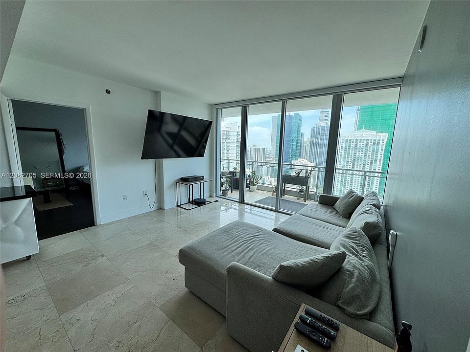1st image of 92 SW 3rd St APT 3811