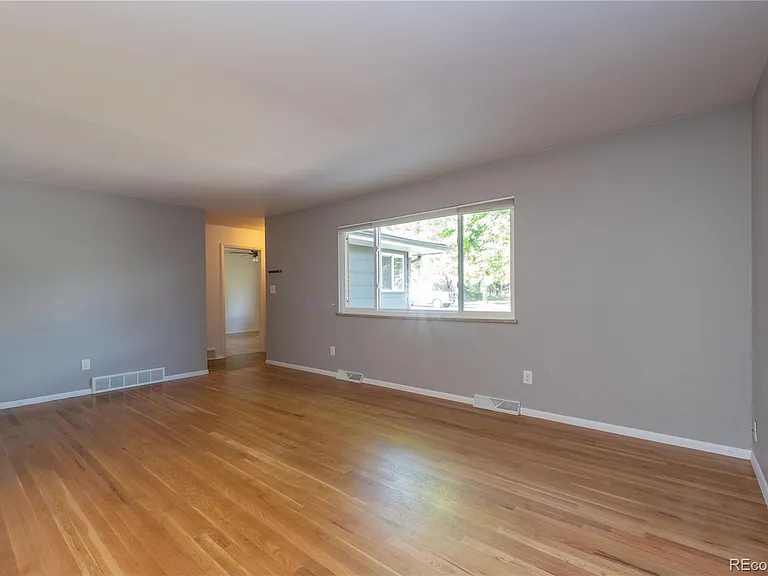 2990 Indiana St — Photo 17
