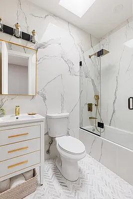 Rented by Oxford Property Group | media 4