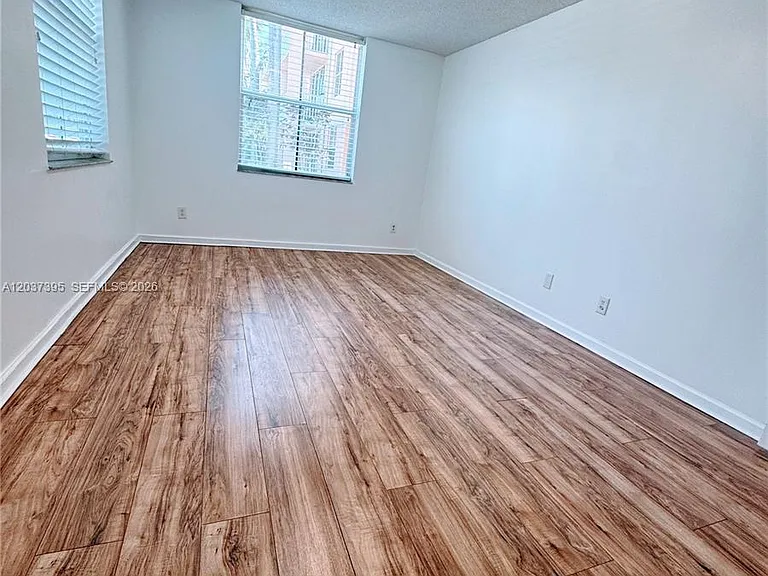 1341 SE 3rd Ave #112 — Photo 12