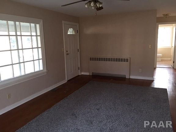 3rd image of 4011 N University St