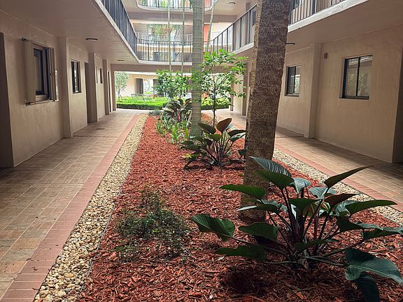 2nd image of 8520 SW 133 Avenue Rd #407