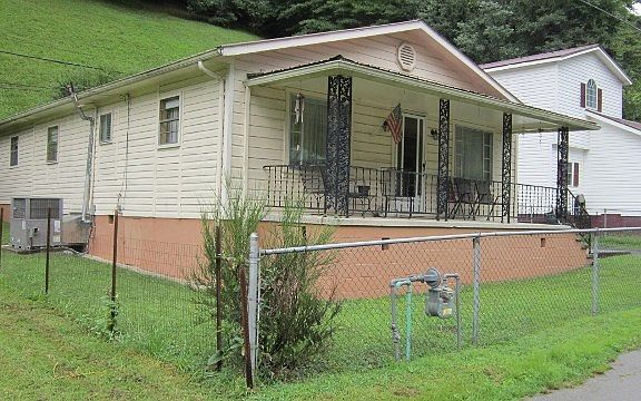2nd image of 49 Apple Orchard Dr