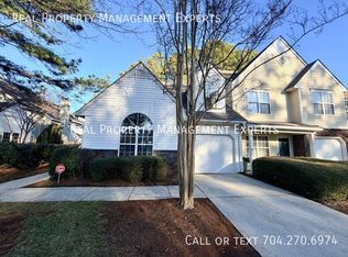 5908 Moose Ln, Charlotte, NC 28269