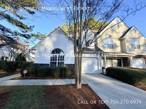 5908 Moose Ln, Charlotte, NC 28269