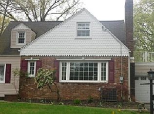 87 Oakwood Dr, Wayne, NJ 07470