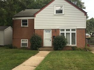 5050 Jarlath Ave, Skokie, IL 60077