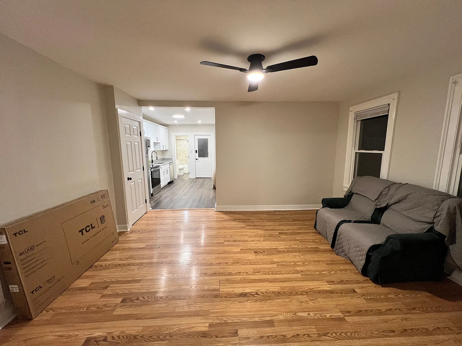 2 bed, 1.0 bath, 750 sqft, $1,595 — Photo 2