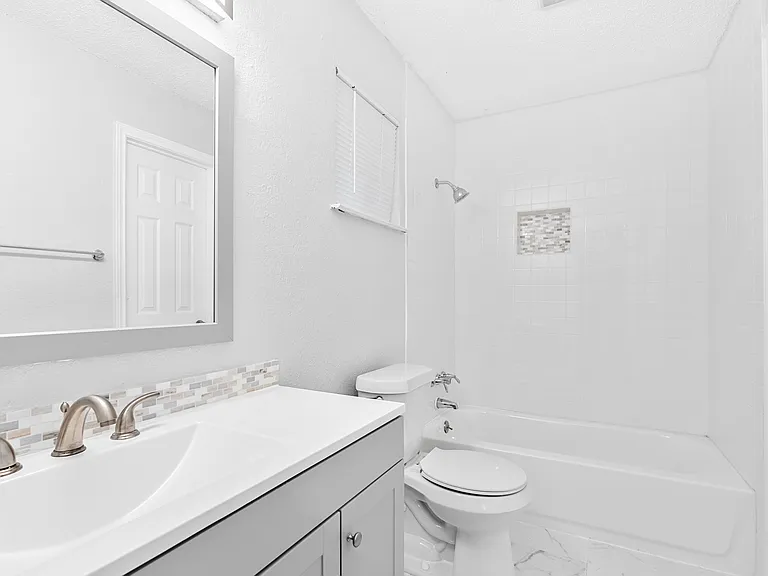 10511 Man O War Ave #A — Photo 12