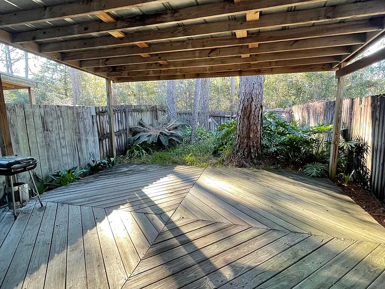 1008 Pineview Blvd #D — Photo 35