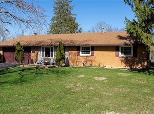 2737 Rockledge Trl, Dayton, OH 45430