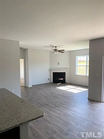 150 Prairie St — Photo 4