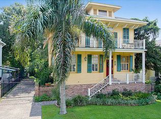8326 Sycamore St, New Orleans, LA 70118