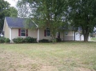 91 Millsprings Dr, Monticello, KY 42633