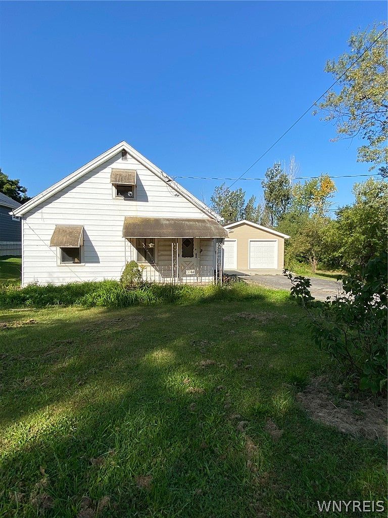 4068 Burke Pkwy, Blasdell, NY 14219 Zillow
